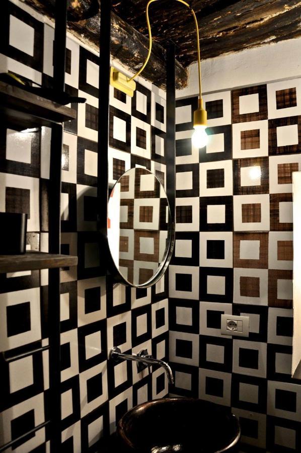 Design & History Suite 萨莱诺 外观 照片